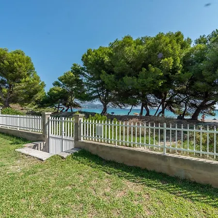 Countess Attic 3-3, Sun Of The Bay 3, At Alcudia Apartment *